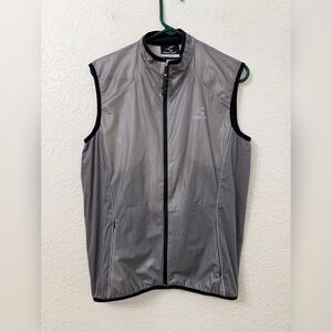 Showers Pass Cycling Tri Vest  Reflective Windbreaker Vest - M